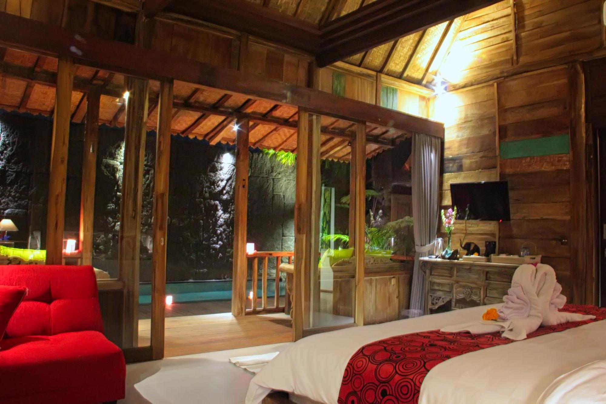 Ubud Virgin Villa Pokoj fotografie