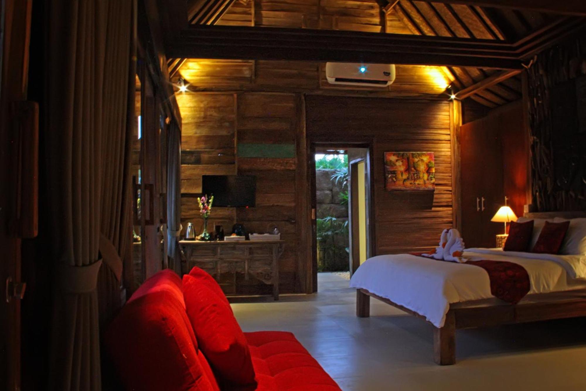 Ubud Virgin Villa Pokoj fotografie